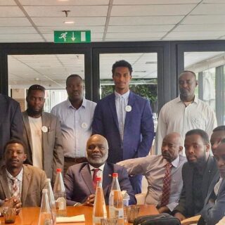 تقرير عن لقاء السيد رئيس حركة العدل والمساواة السودانية ووزير المالية مع رفاق مكتب فرنسا